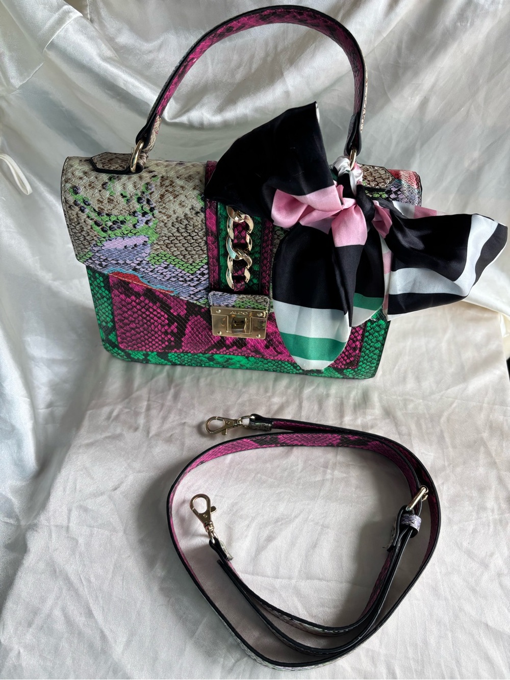 Vibrant Snake-Print Top Handle Satchel with Bow Accent